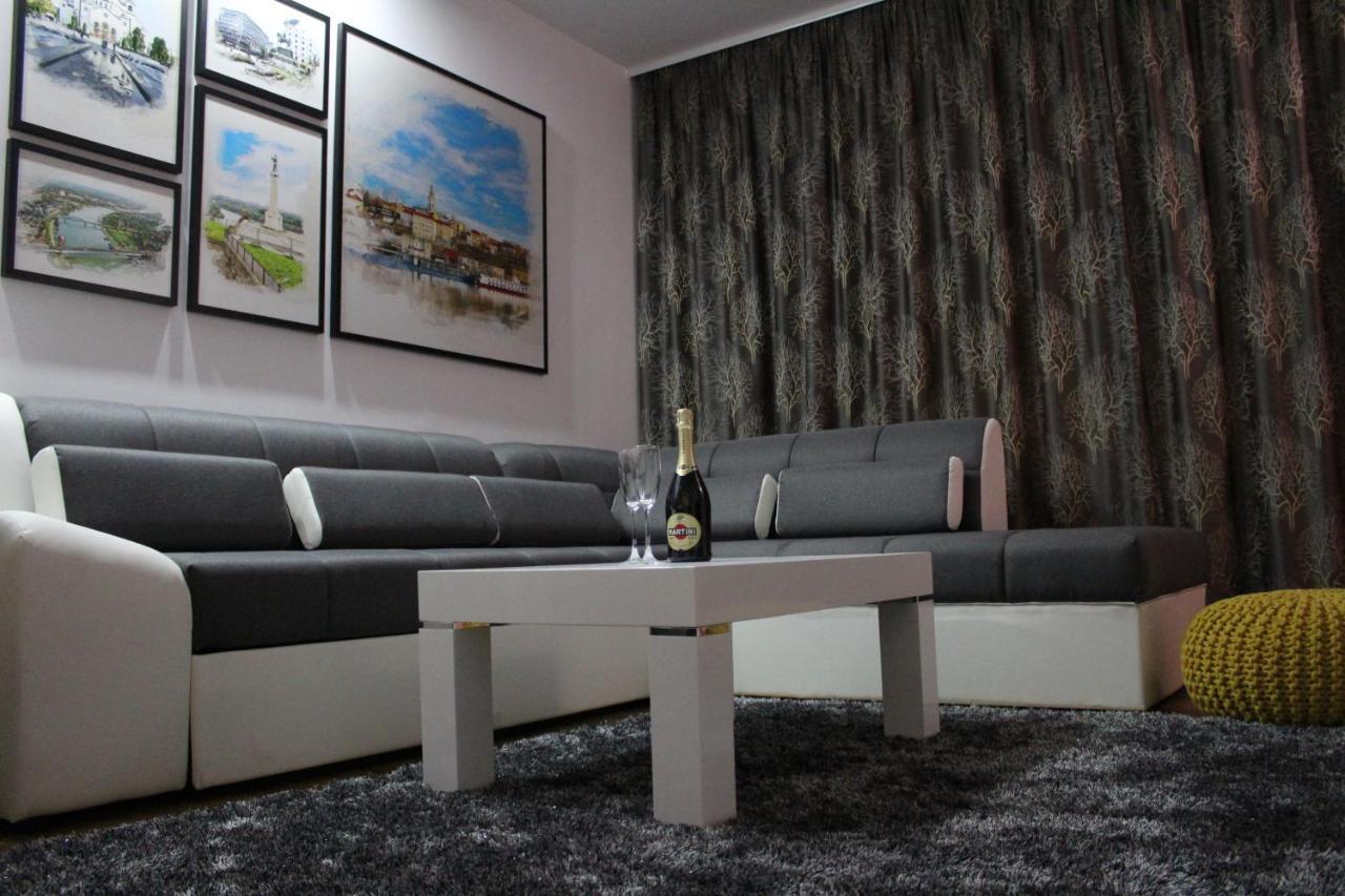 Ramonda Apartment Belgrado Exterior foto